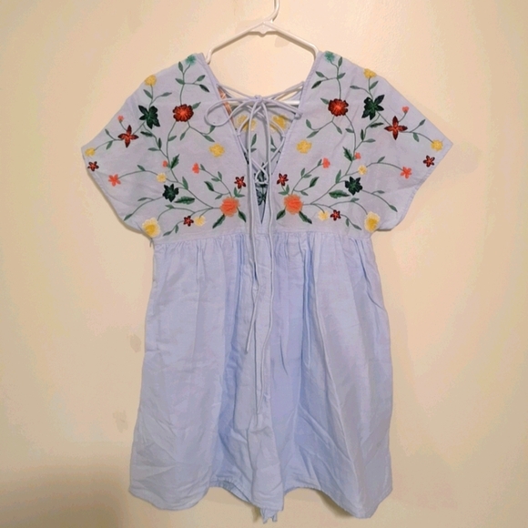 Dress - Picture 2 of 3